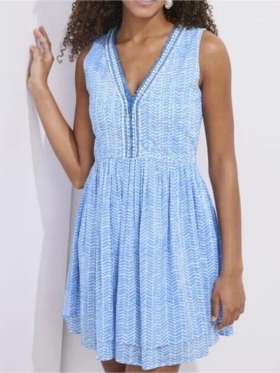 Vineyard Vines Dresses & Skirts - Vineyard Vines Light Blue Sleeveless V-Neck Mini Dress Size XS